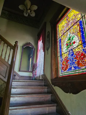 $617,600 | 705 West Highland Avenue, Elgin, IL 60123