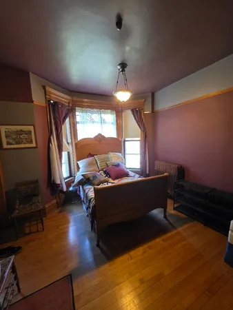 $617,600 | 705 West Highland Avenue, Elgin, IL 60123