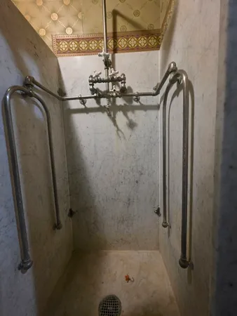 $617,600 | 705 West Highland Avenue, Elgin, IL 60123