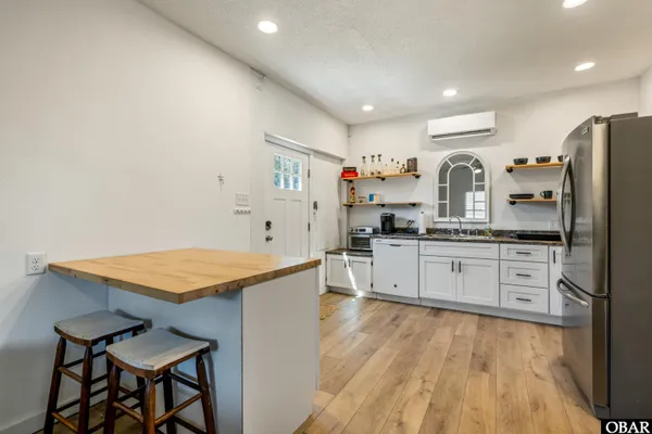 $729,000 | 707 Fox Street, Kill Devil Hills, NC 27948