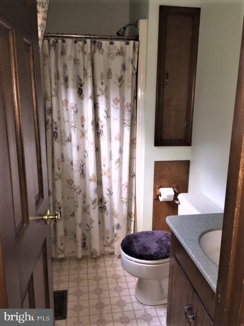 4100 Sells Mill Road Taneytown, MD 21787 - Photo 17 of 22 Master Bath