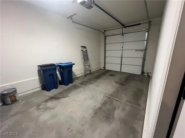 $1,600 | 2741 Crystal Blue Street, Laughlin, NV 89029