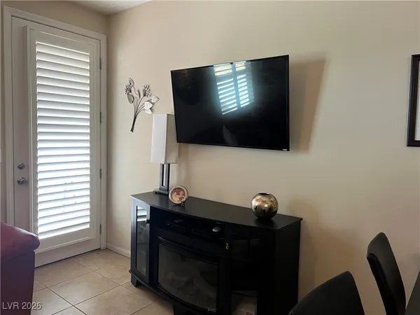 $1,600 | 2741 Crystal Blue Street, Laughlin, NV 89029