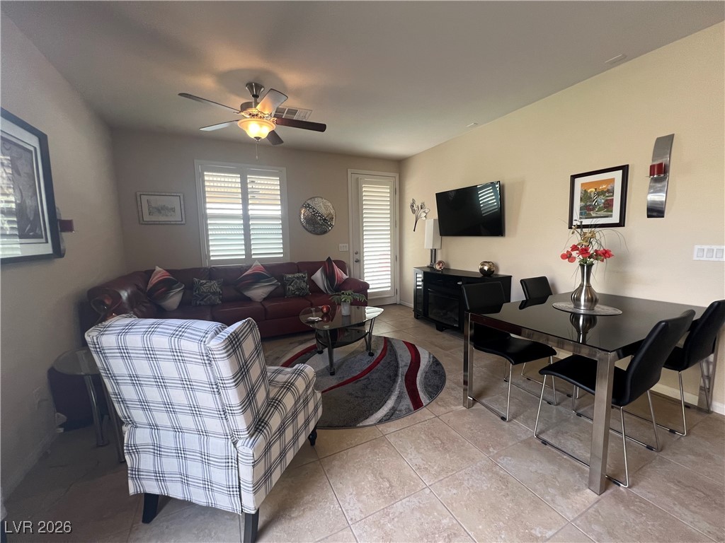 2741 Crystal Blue Street Laughlin, NV 89029 - Photo 5 of 44