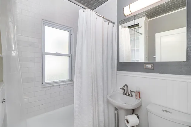 $349,900 | 3416 Sumter Avenue South, St. Louis Park, MN 55426