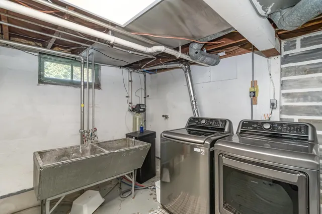 $349,900 | 3416 Sumter Avenue South, St. Louis Park, MN 55426