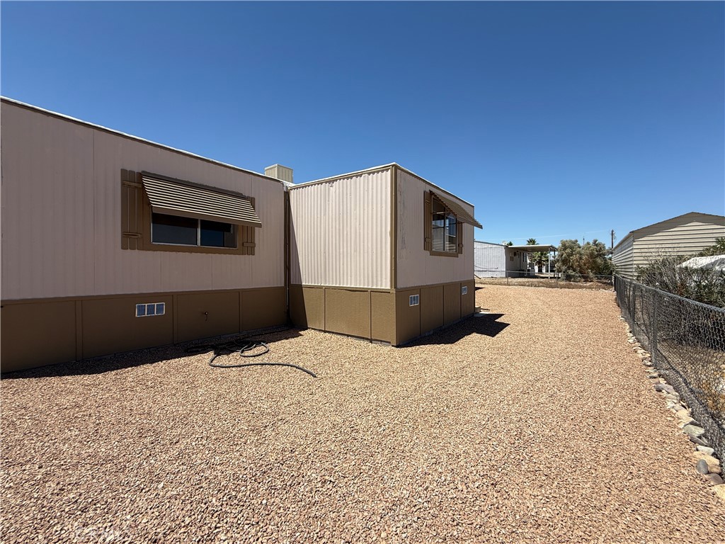 148600 Panoply Road Needles, CA 92363 - Photo 7 of 32