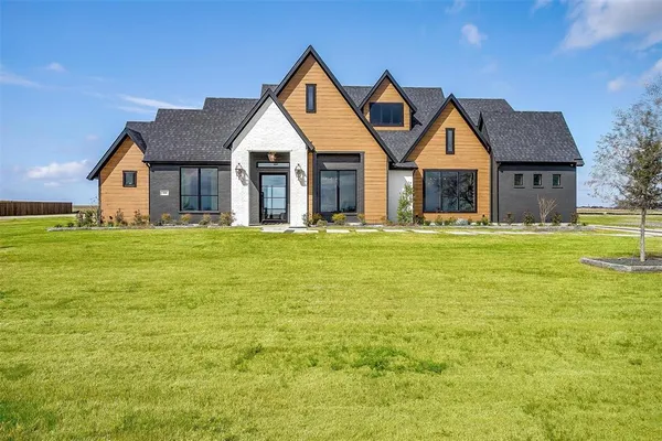 $999,990 | 188 Ozro Road, Venus, TX 76084