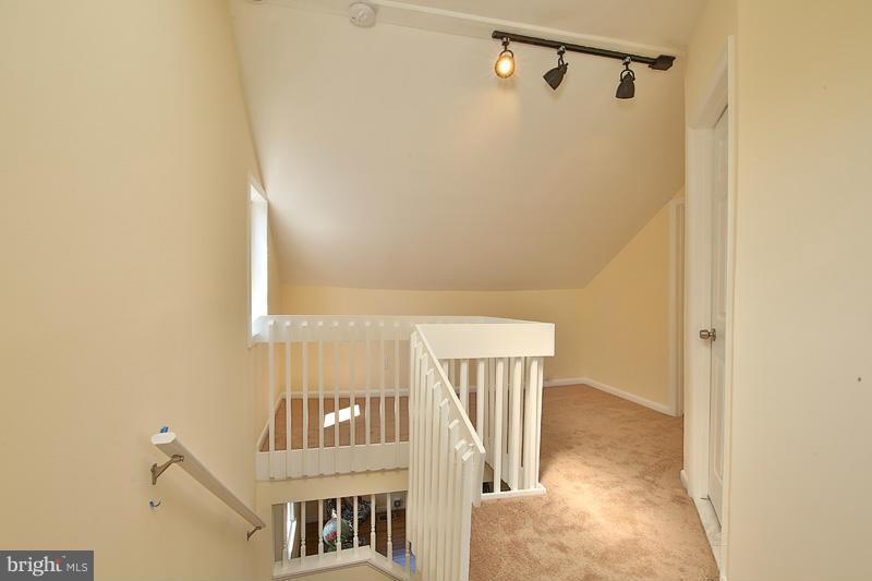 4010 Sampson Road Silver Spring, MD 20906 - Photo 12 of 18 Interior (General)