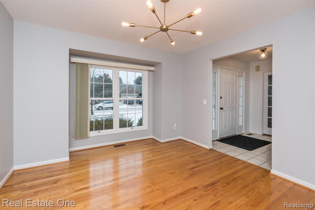 3151 Primrose Drive Rochester Hills, MI 48307 - Photo 13 of 48