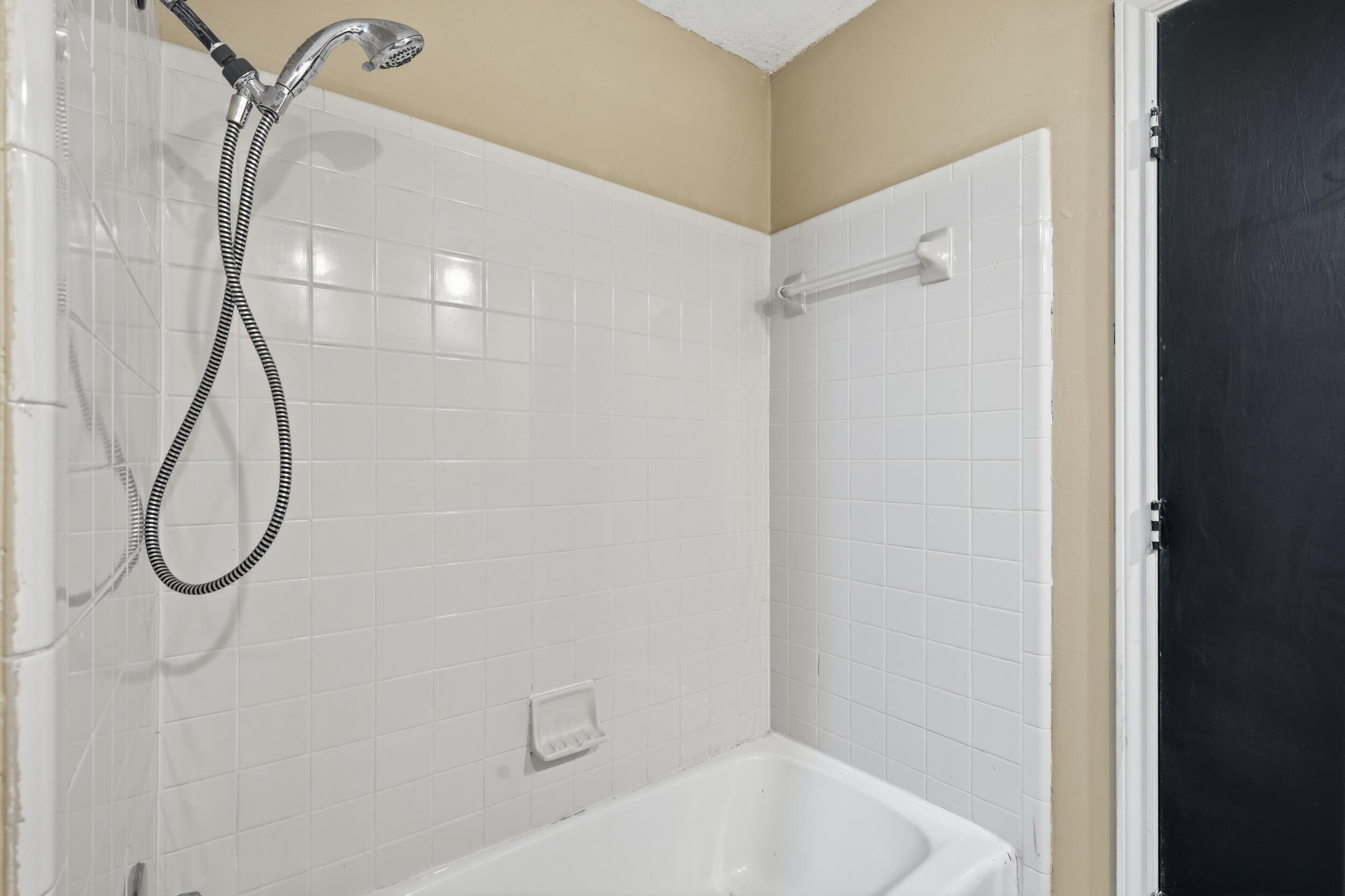 3208 59th Street Lubbock, TX 79413 - Photo 33 of 37 IMG_8796