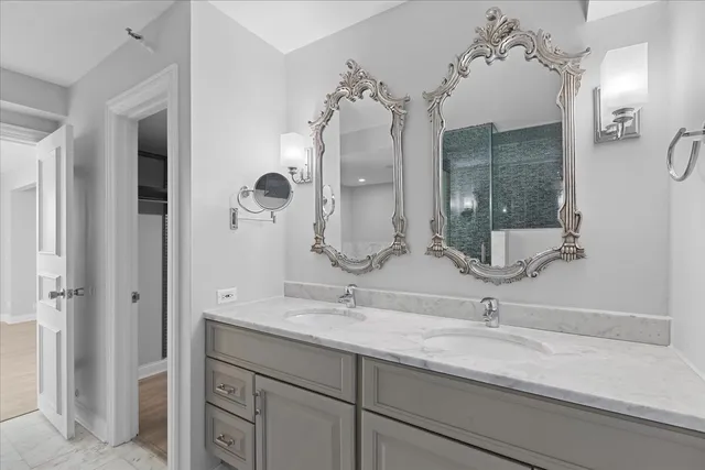 $950,000 | 10 East Ontario Street, Unit 480102, Chicago, IL 60611