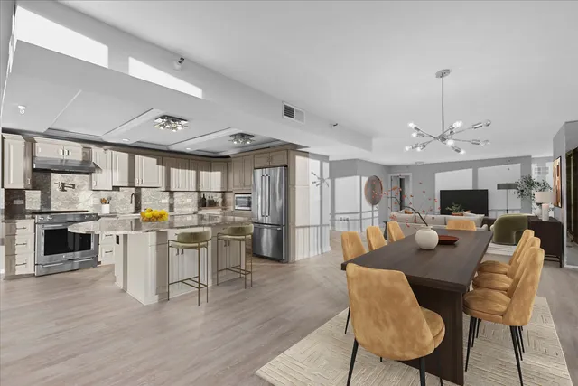 $950,000 | 10 East Ontario Street, Unit 480102, Chicago, IL 60611