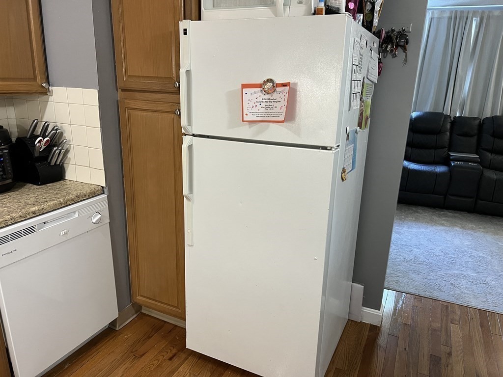 83 Nicholas Road, Unit K Framingham, MA 01701 - Photo 4 of 17 Gallery Image 4