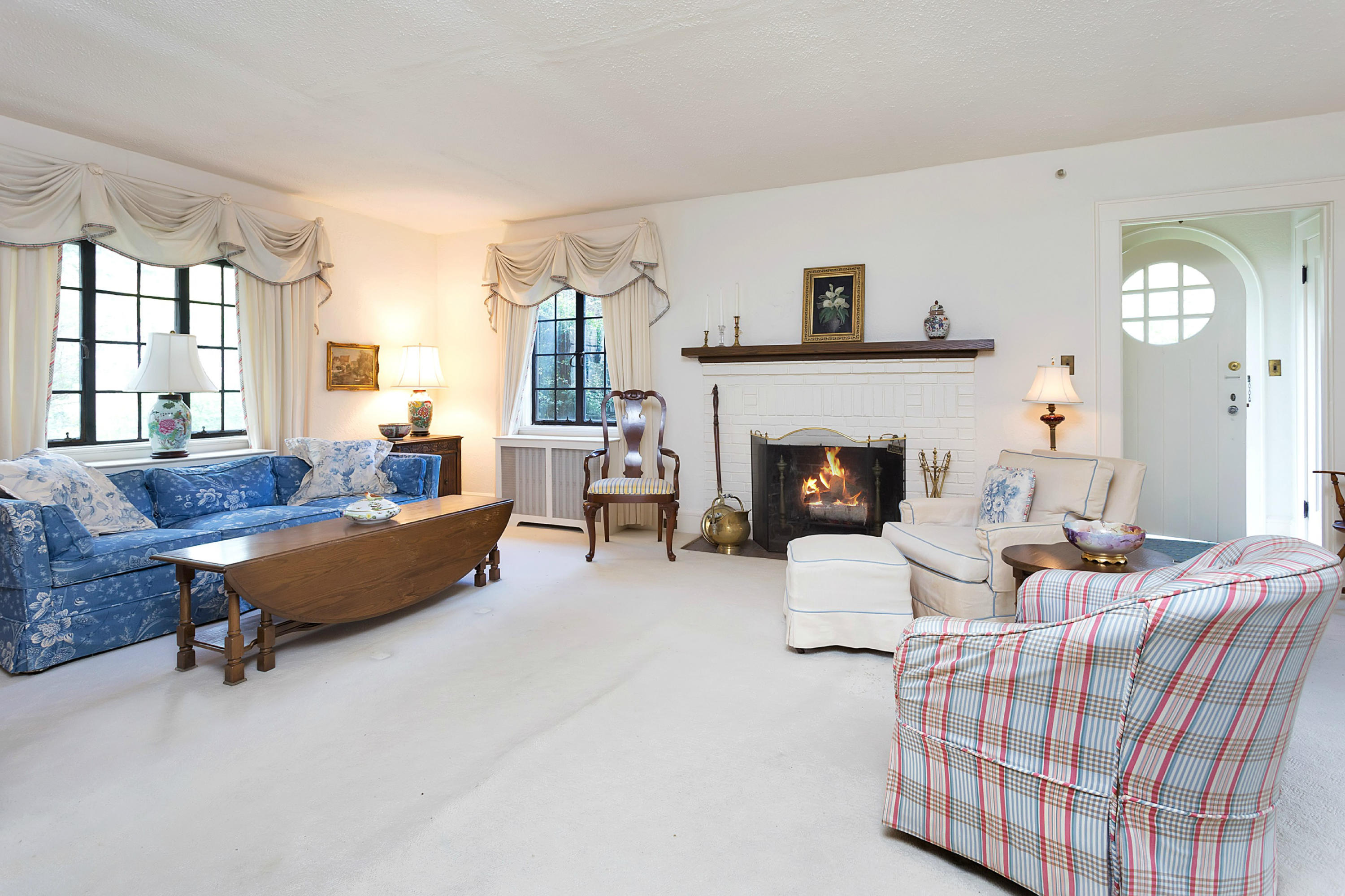 31 Birch Road Darien, CT 06820 - Photo 7 of 24 99186205-7