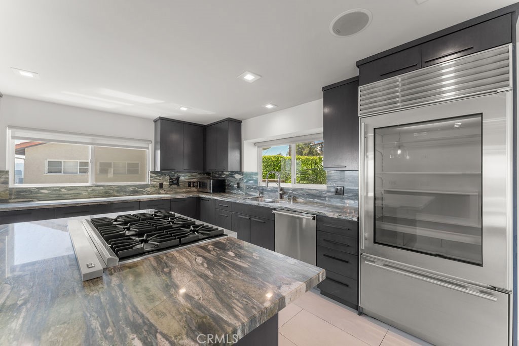 900 Cavanagh Road Glendale, CA 91207 - Photo 15 of 75 Gallery Image 15