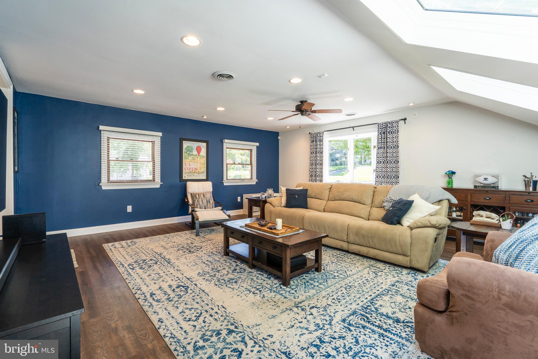 35 Chetwynd Road Paoli, PA 19301 - Photo 4 of 36