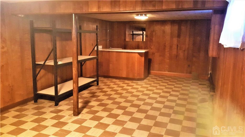 1366 Huron Road North Brunswick, NJ 08902 - Photo 12 of 14 Gallery Image 12