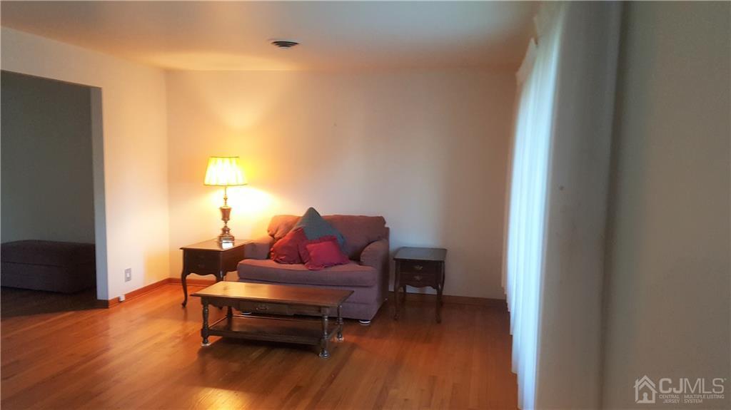 1366 Huron Road North Brunswick, NJ 08902 - Photo 4 of 14 Gallery Image 4