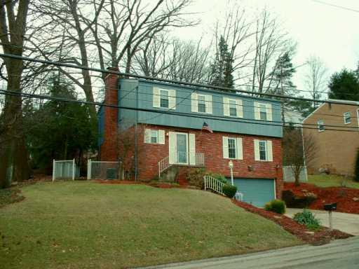546 Sangree Road Pittsburgh, PA 15237 - Photo 7 of 7 Yard/Garden.
