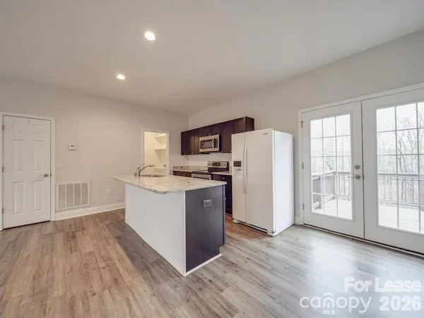 $1,975 | 824 Woodrun Drive, Mount Gilead, NC 27306