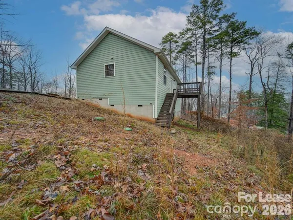 $1,975 | 824 Woodrun Drive, Mount Gilead, NC 27306