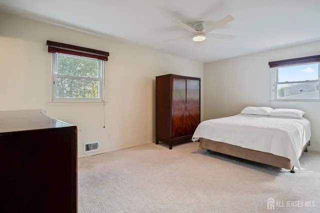 $750,000 | 12 Dunston Drive, East Brunswick, NJ 08816