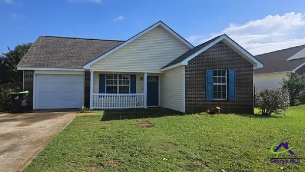$1,650 | 120 Chadwyck Circle, Bonaire, GA 31005