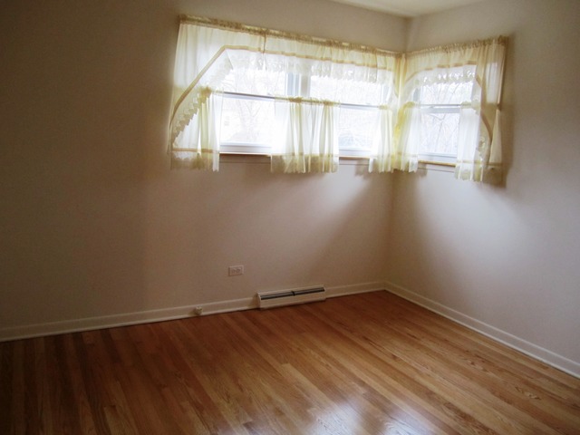1613 Dundee Road Northbrook, IL 60062 - Photo 14 of 20