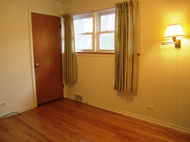 1613 Dundee Road Northbrook, IL 60062 - Photo 9 of 20