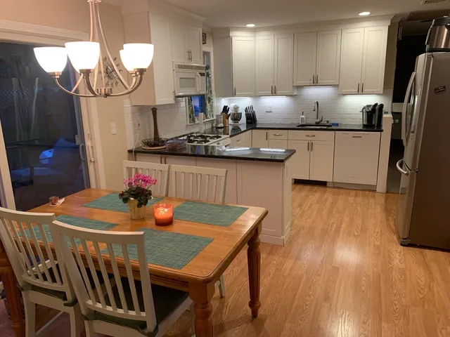 $3,700 | 231 Spiers Road, Newton, MA 02459