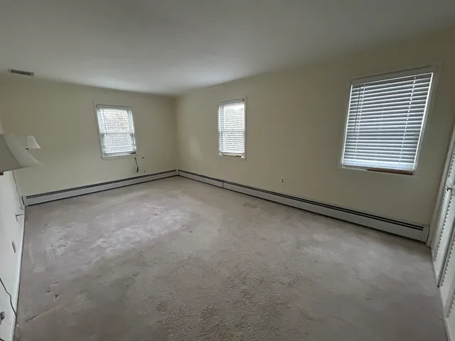 $3,700 | 231 Spiers Road, Newton, MA 02459