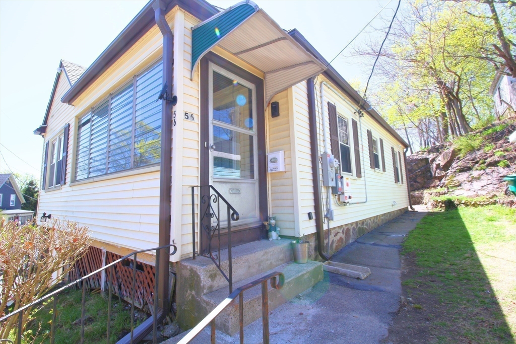 56 Raddin Grove Avenue Lynn, MA 01905 - Photo 6 of 33
