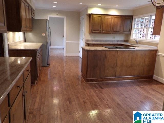 3749 Rockhill Road Birmingham, AL 35223 - Photo 8 of 30