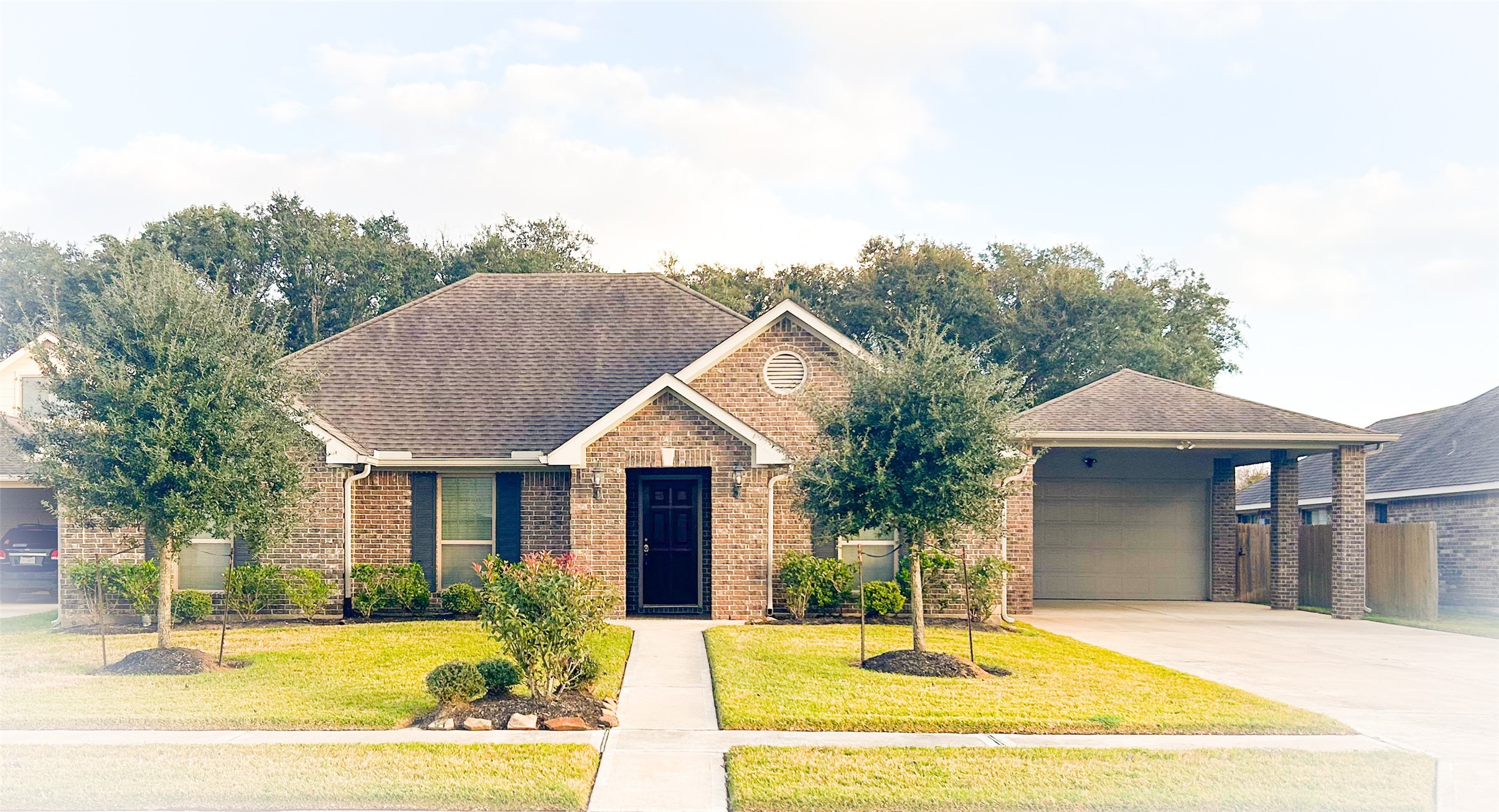7114 Limestone Circle Manvel, TX 77578 - Photo 1 of 23 a view of a house with a swimming pool