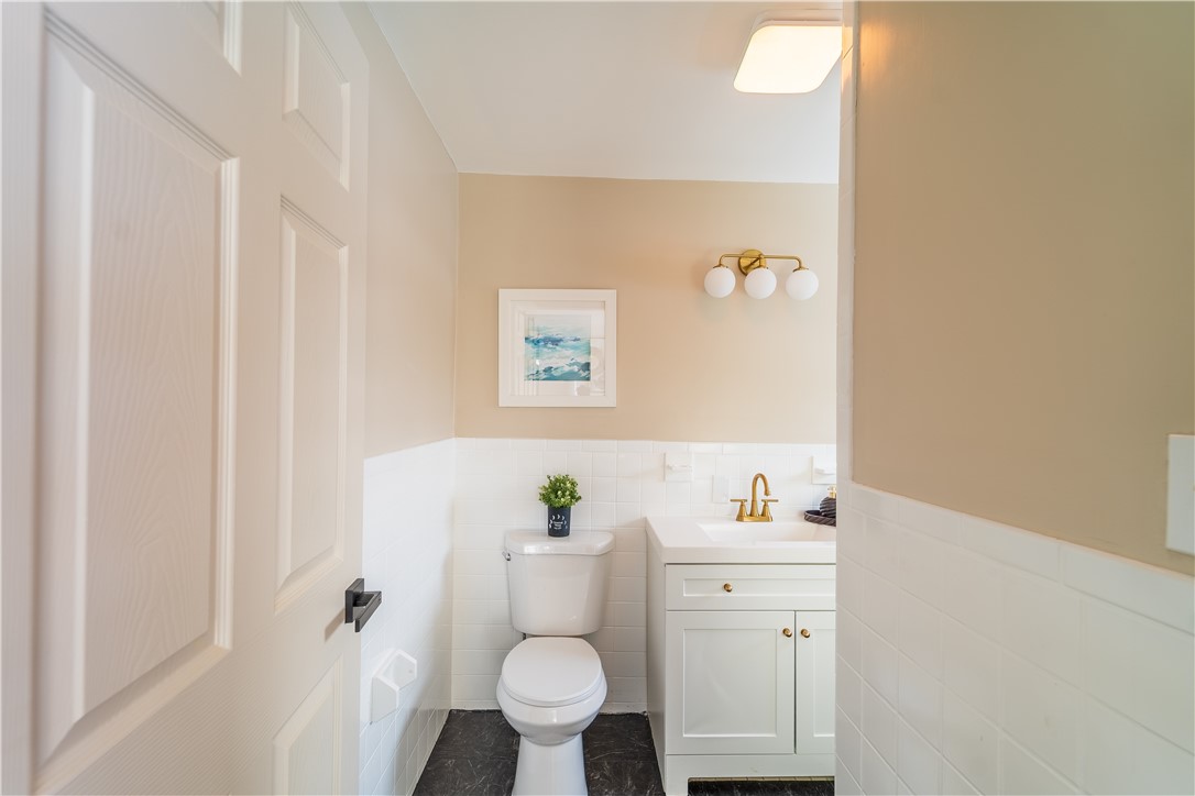 134 Dexter Street Cumberland, RI 02864 - Photo 26 of 34