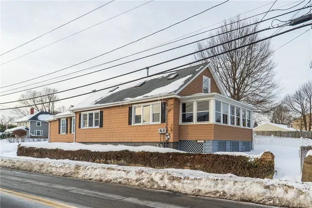 $649,000 | 134 Dexter Street, Cumberland, RI 02864