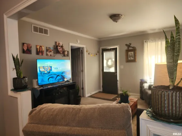 $107,500 | 316 Willard Avenue, Lincoln, IL 62656