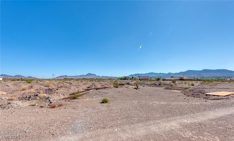 236 South Parawan Street Henderson, NV 89015 - Photo 3 of 8 View of mountain backdrop featuring a desert landscape