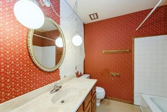729 Meridian Road Valparaiso, IN 46385 - Photo 10 of 24 548x366