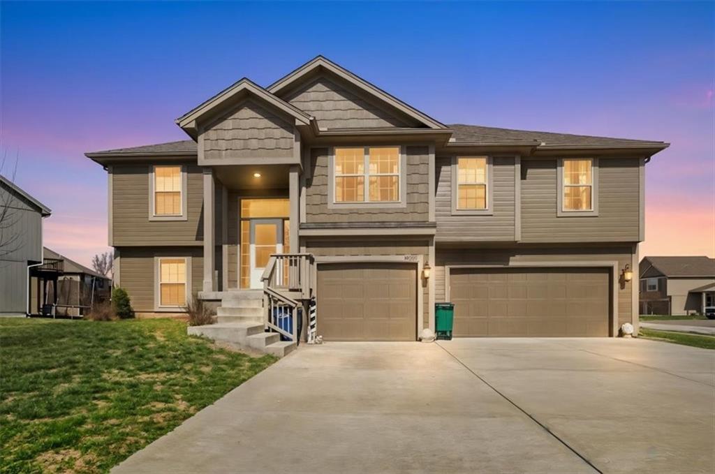 14599 Derby Road Smithville, MO 64089 - Photo 1 of 37