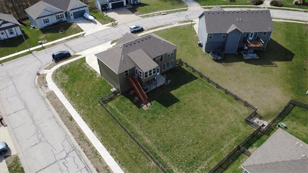 14599 Derby Road Smithville, MO 64089 - Photo 2 of 37