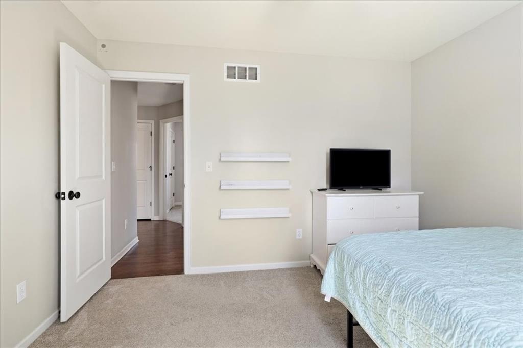 14599 Derby Road Smithville, MO 64089 - Photo 25 of 37