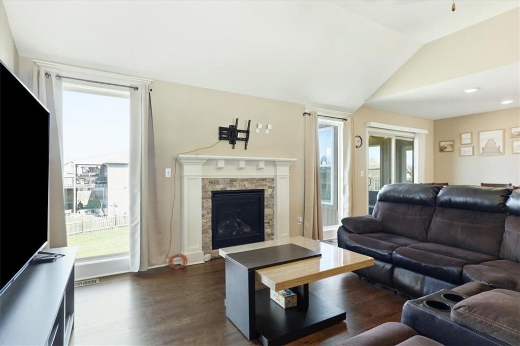 14599 Derby Road Smithville, MO 64089 - Photo 9 of 37