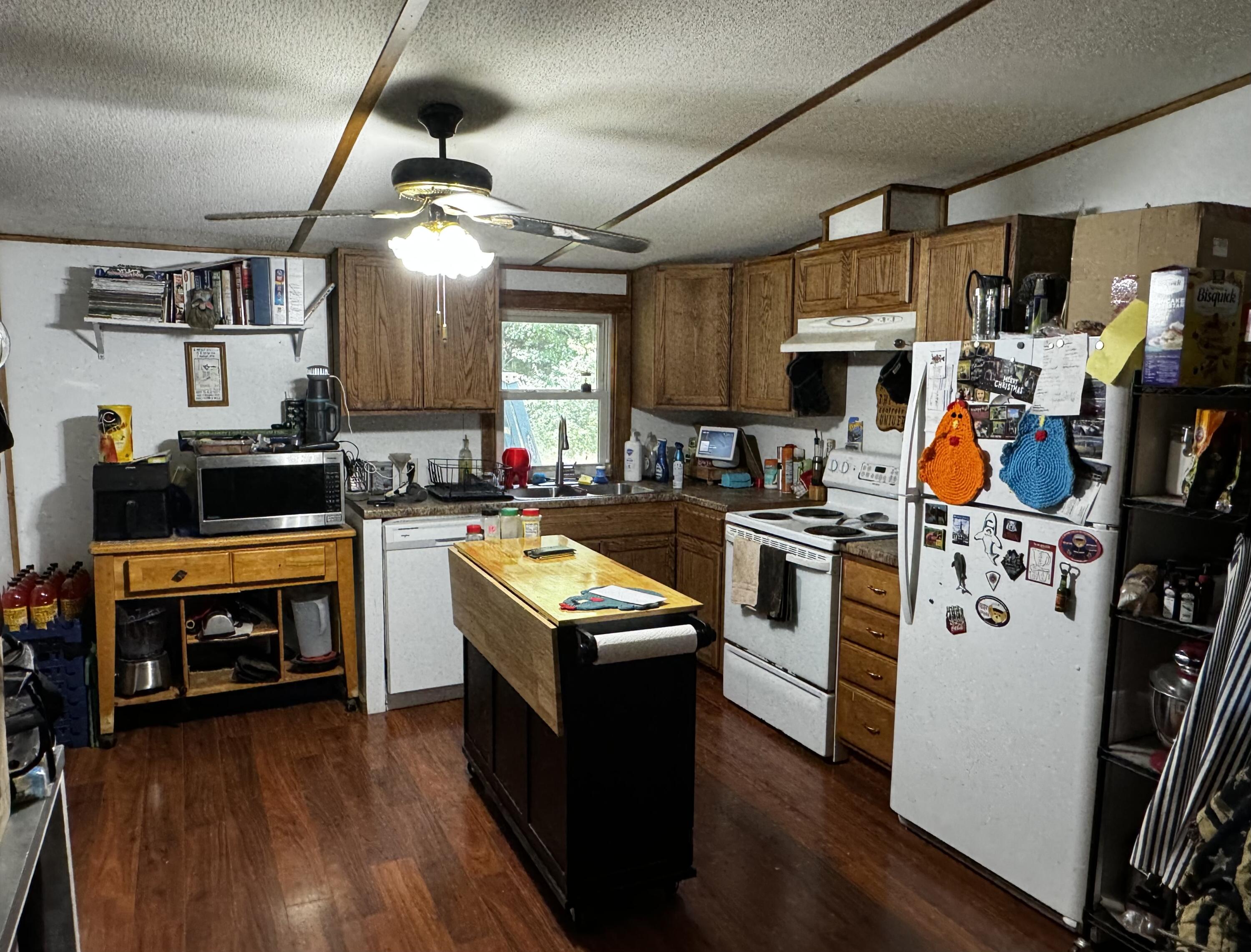 231 Gene Lefevre Road Morrisonville, NY 12962 - Photo 4 of 20 Gallery Image 4