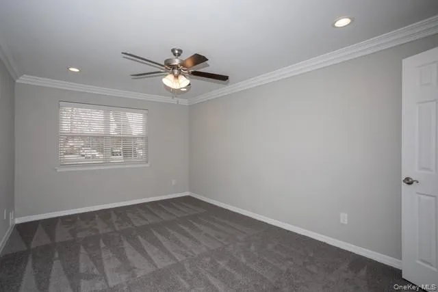 $3,680 | 90 Westwood Drive, Unit 197, Westbury, NY 11590