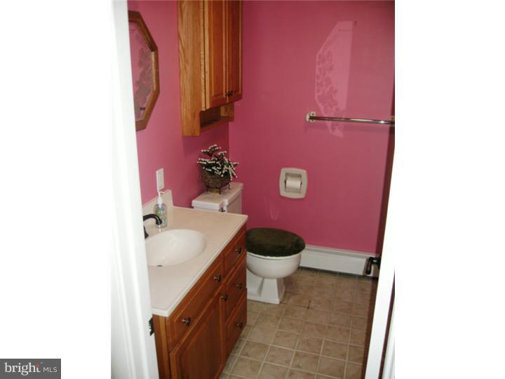 661 Derstine Road Hatfield, PA 19440 - Photo 18 of 21 Bathroom