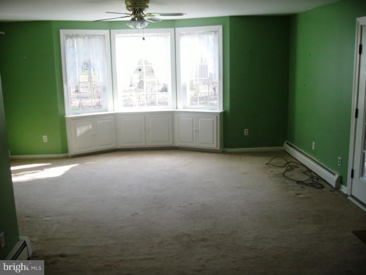 661 Derstine Road Hatfield, PA 19440 - Photo 8 of 21 Family Room