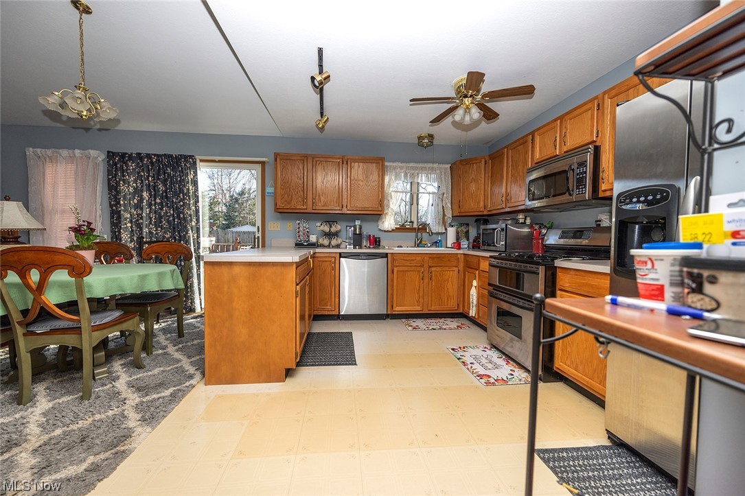 312 Stable Road Lagrange, OH 44050 - Photo 16 of 25 Gallery Image 16