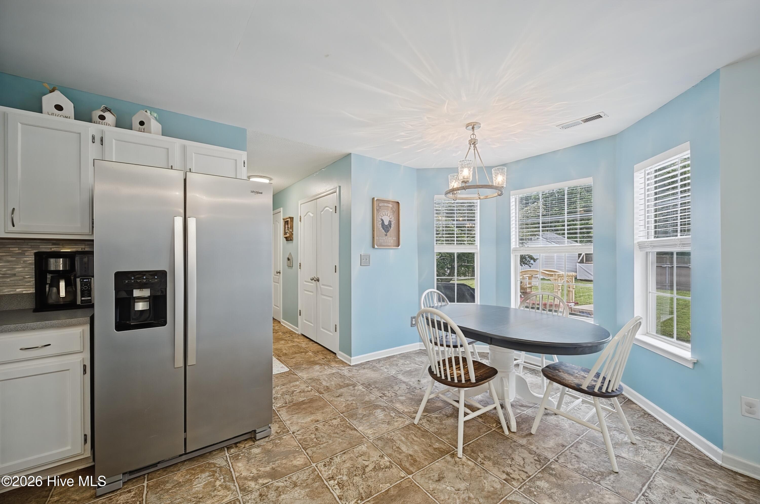 142 Green View Road Moyock, NC 27958 - Photo 17 of 44 Kitchen View from Breakfast Bar